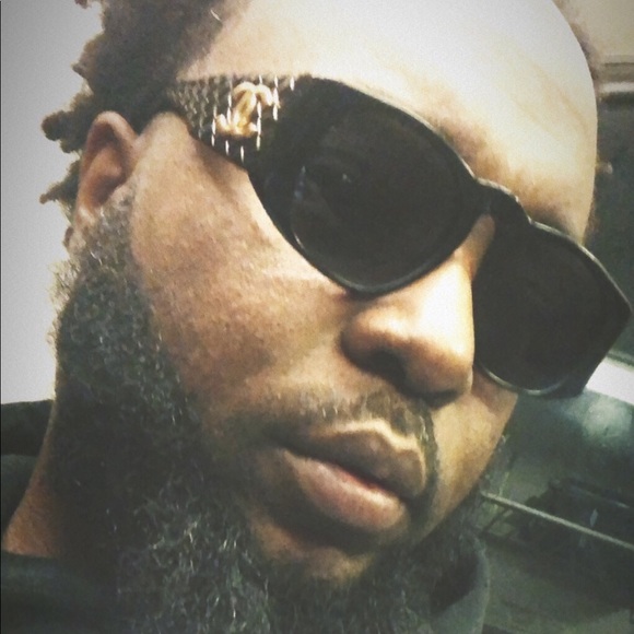 Everything for Sale - Picture 2 of 2